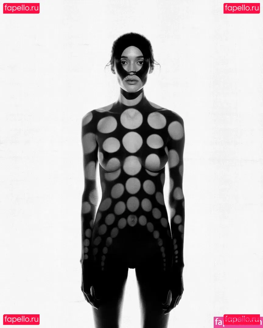 Dani Carbon Onlyfans Photo Gallery 