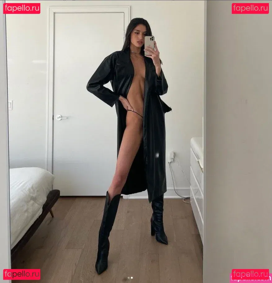 Dani Carbon Onlyfans Photo Gallery 