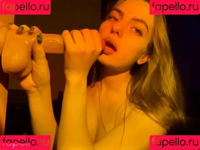 LolaByrd Onlyfans Photo Gallery 