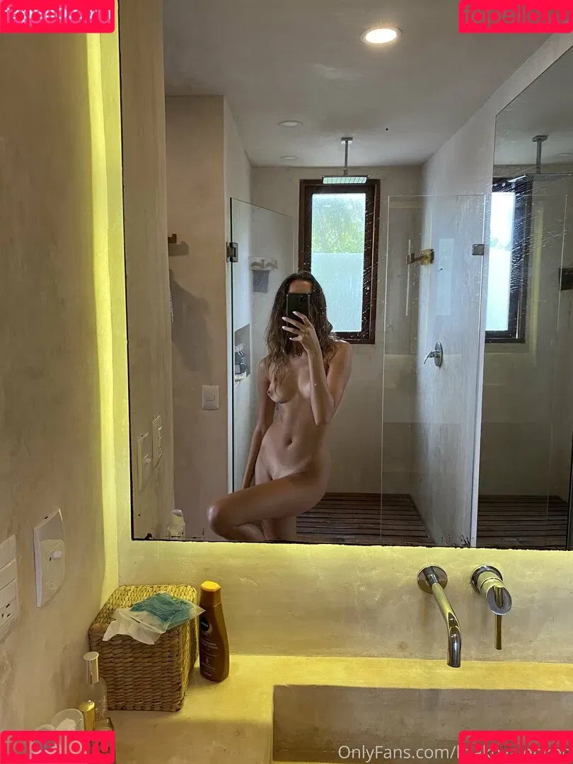 lizakovalenkoo Onlyfans Photo Gallery 