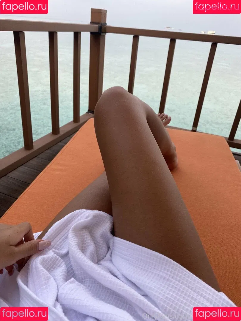 lizakovalenkoo Onlyfans Photo Gallery 