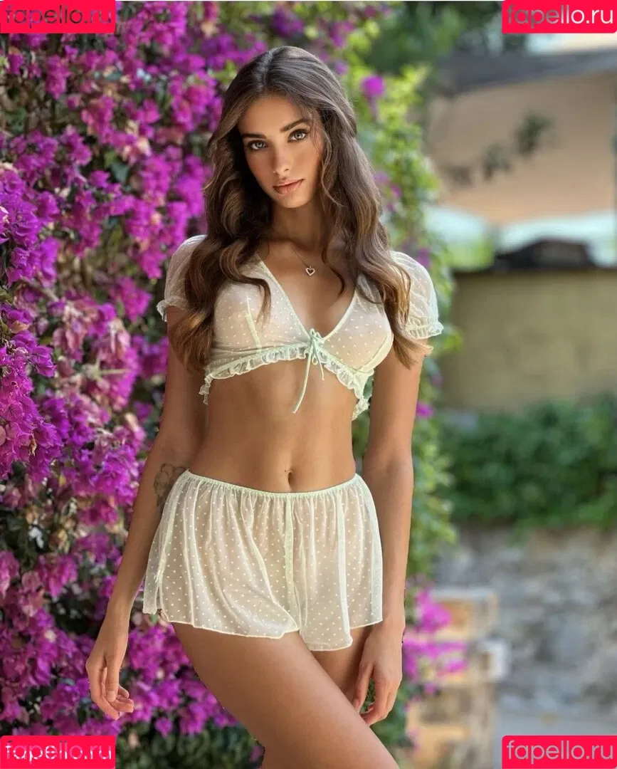 lizakovalenkoo Onlyfans Photo Gallery 