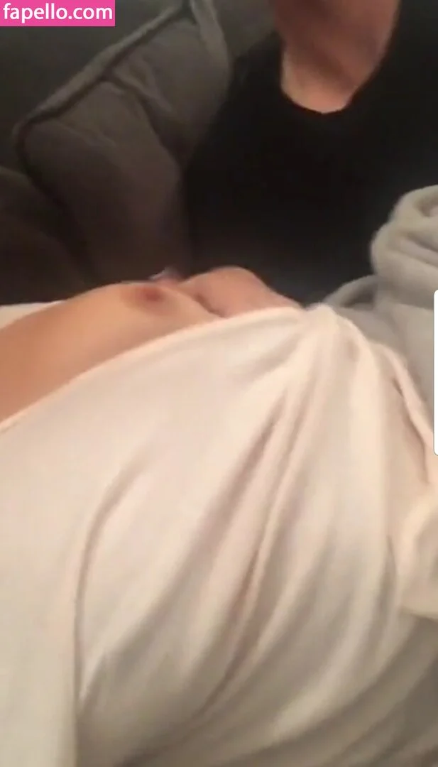 lizakovalenkoo Onlyfans Photo Gallery 