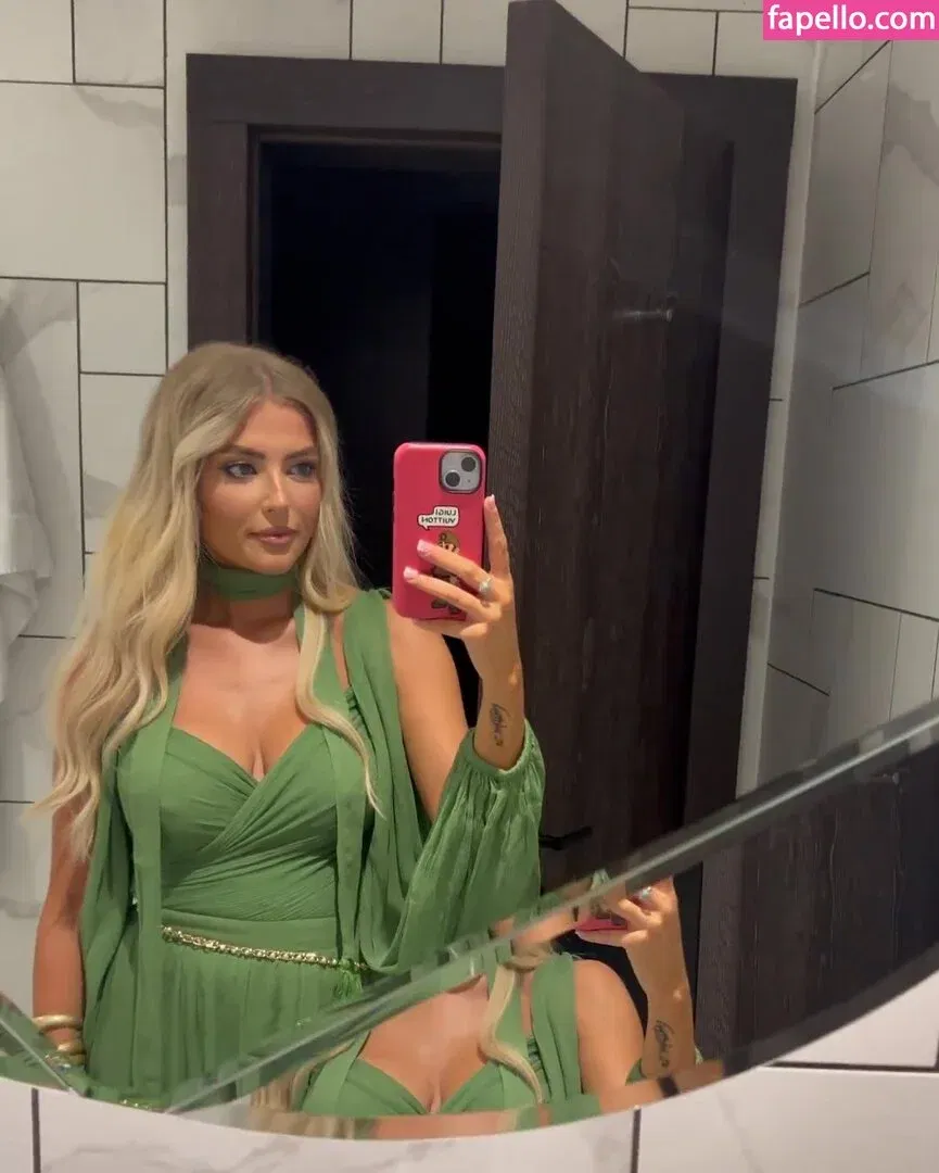 lizakovalenkoo Onlyfans Photo Gallery 