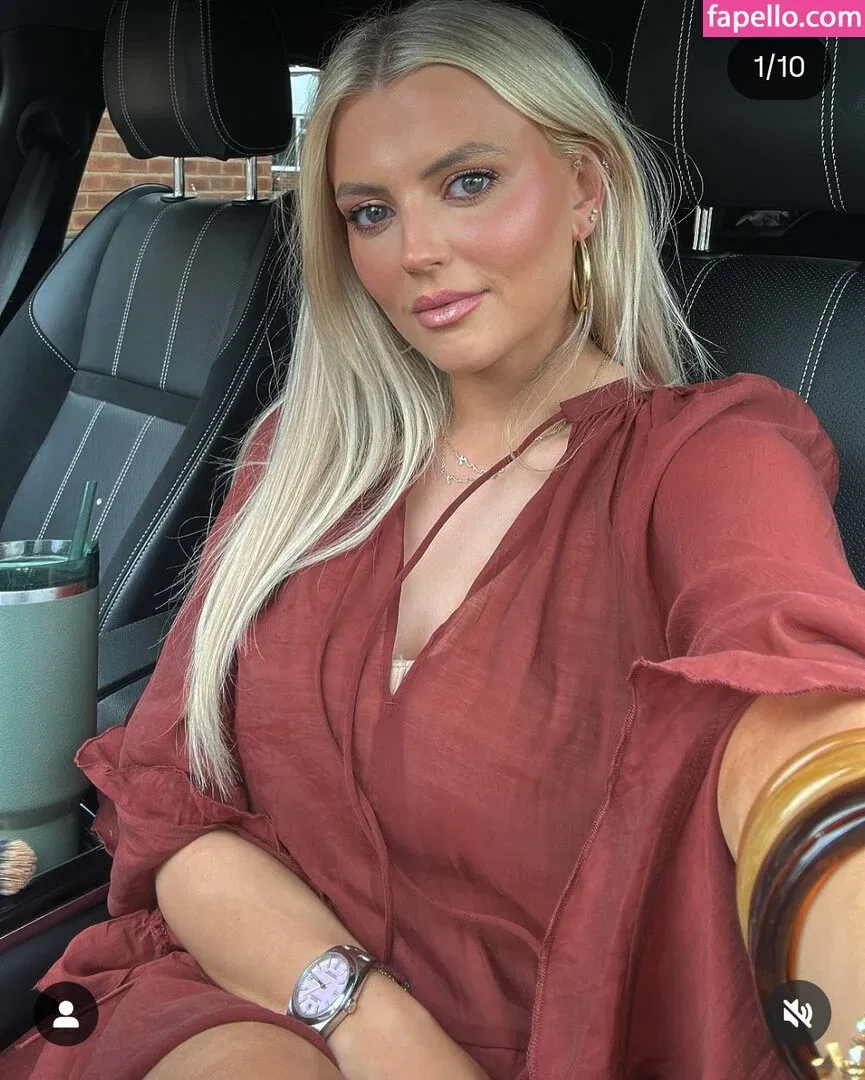 lizakovalenkoo Onlyfans Photo Gallery 