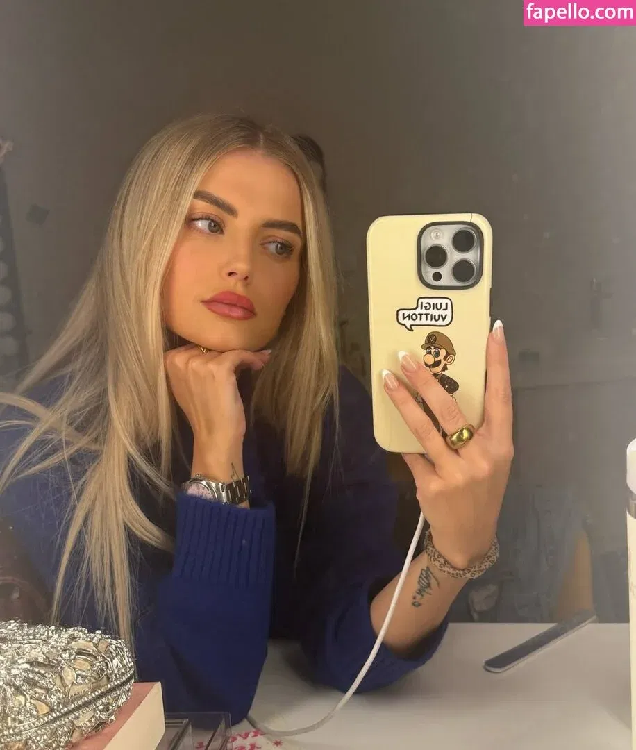 lizakovalenkoo Onlyfans Photo Gallery 