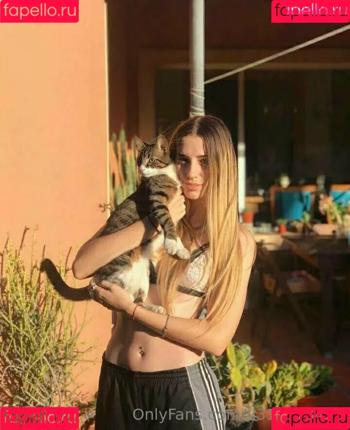 lolalala23 Onlyfans Photo Gallery 