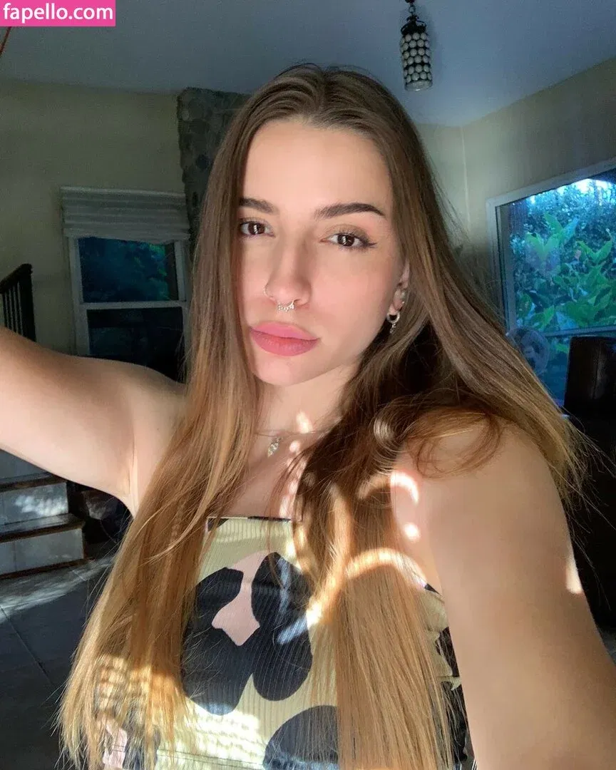 lolalala23 Onlyfans Photo Gallery 