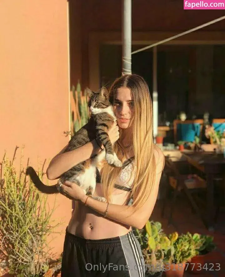 lolalala23 Onlyfans Photo Gallery 