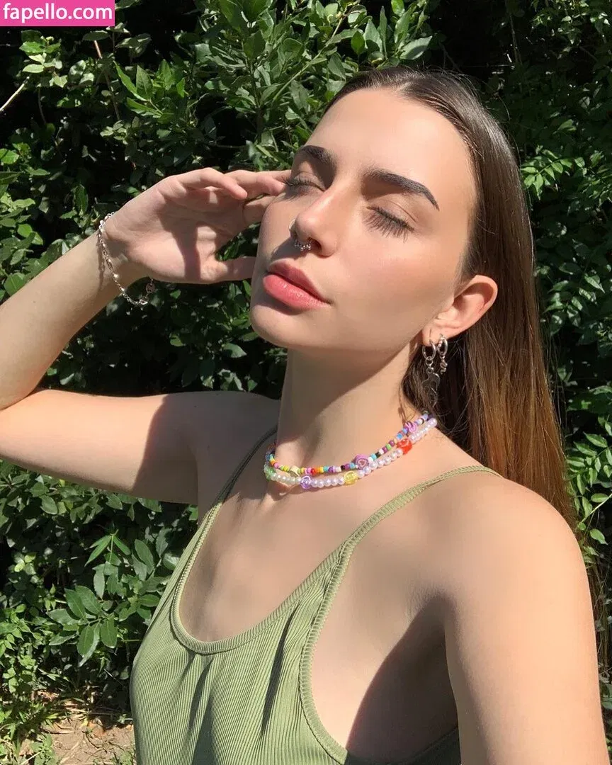 lolalala23 Onlyfans Photo Gallery 