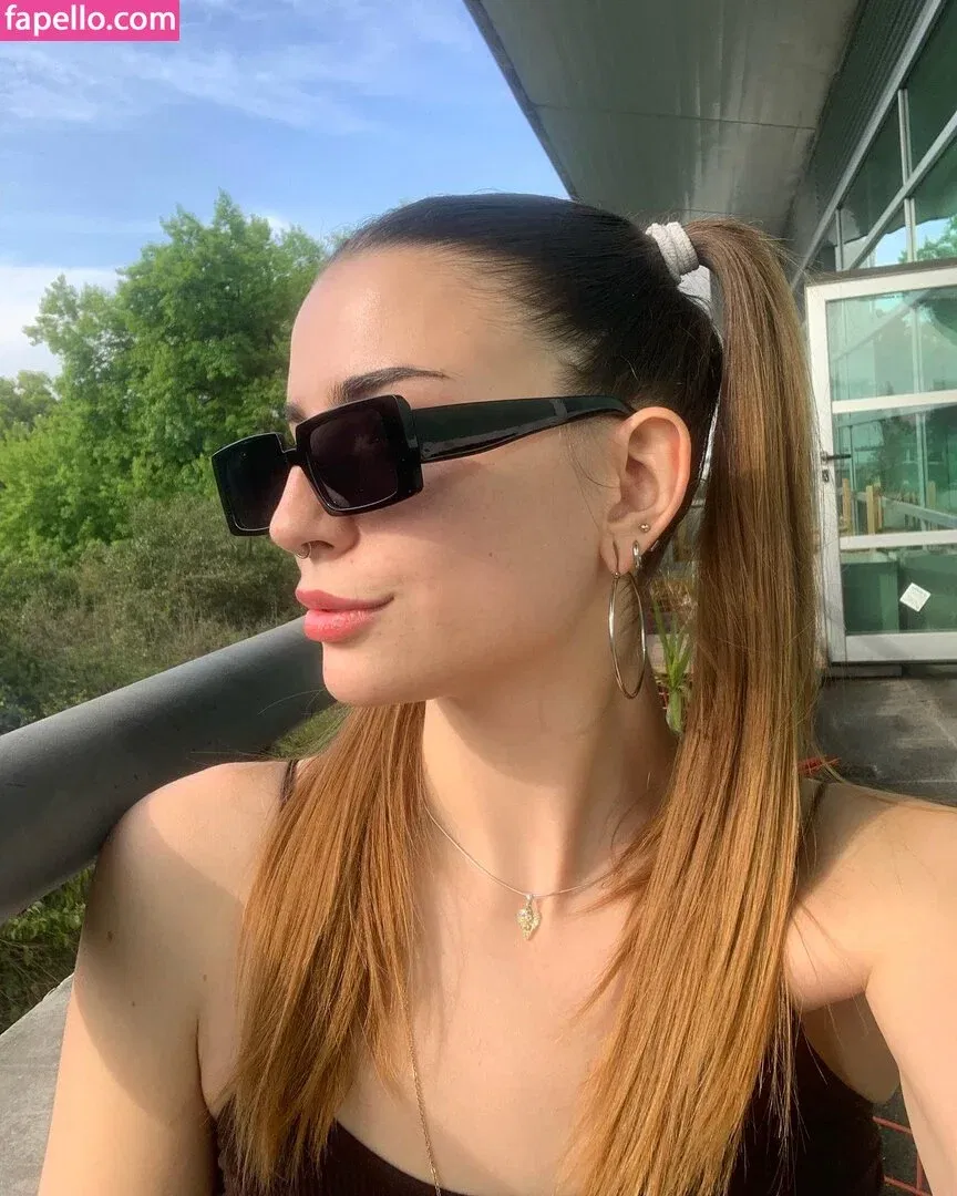 lolalala23 Onlyfans Photo Gallery 