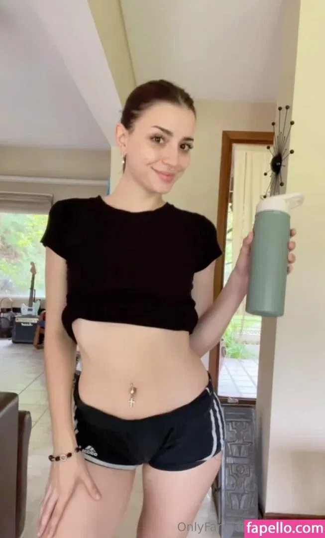 lolalala23 Onlyfans Photo Gallery 