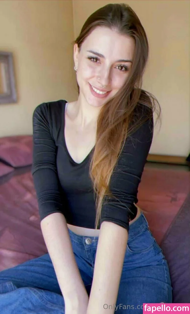 lolalala23 Onlyfans Photo Gallery 