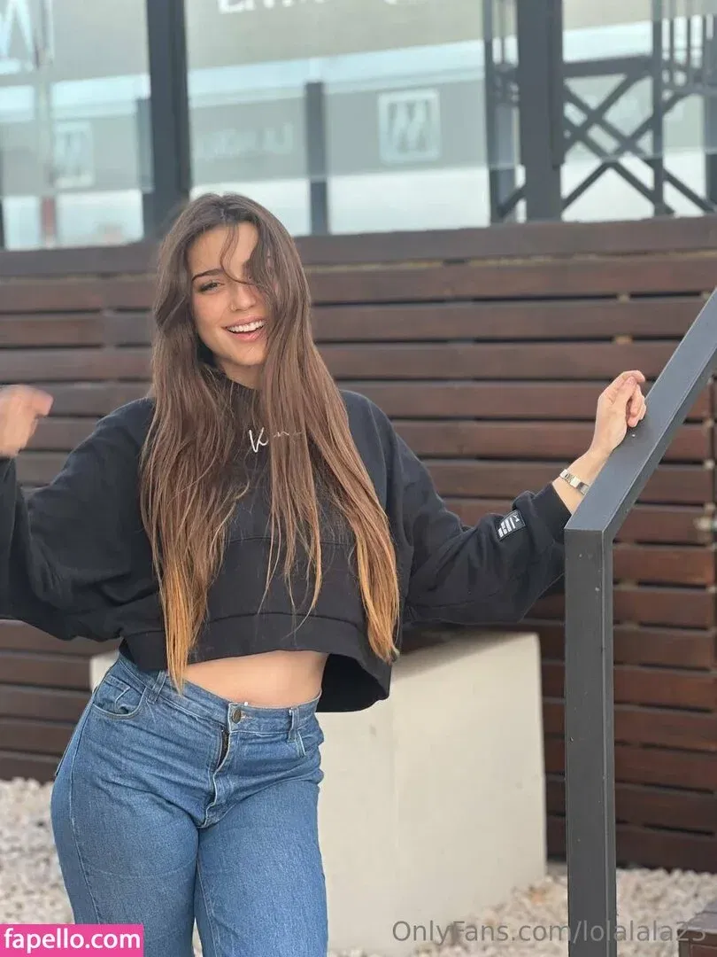 lolalala23 Onlyfans Photo Gallery 