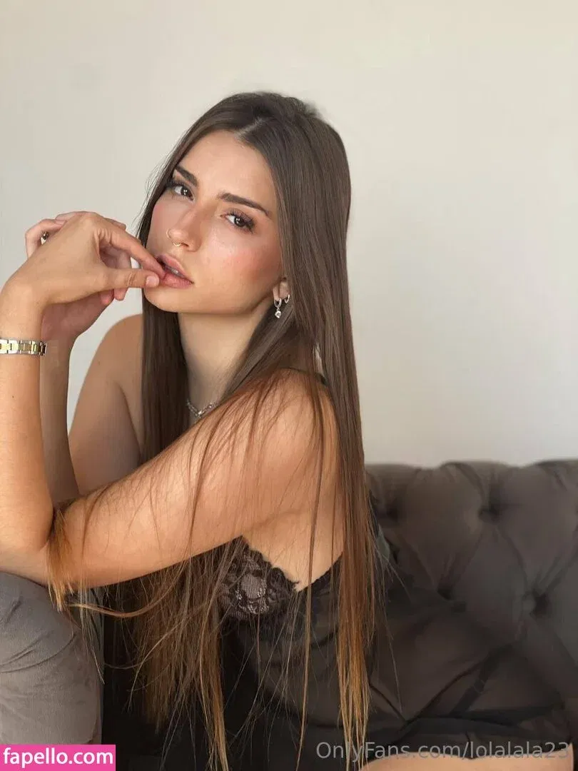 lolalala23 Onlyfans Photo Gallery 