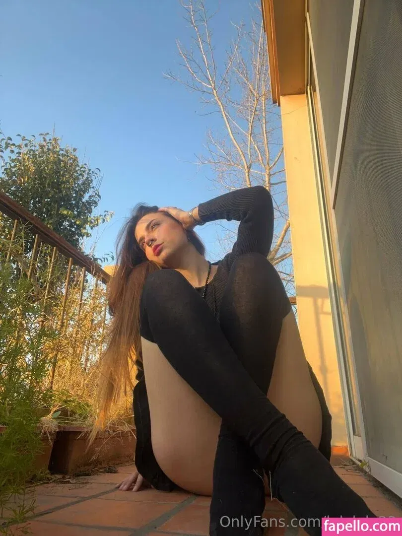 lolalala23 Onlyfans Photo Gallery 