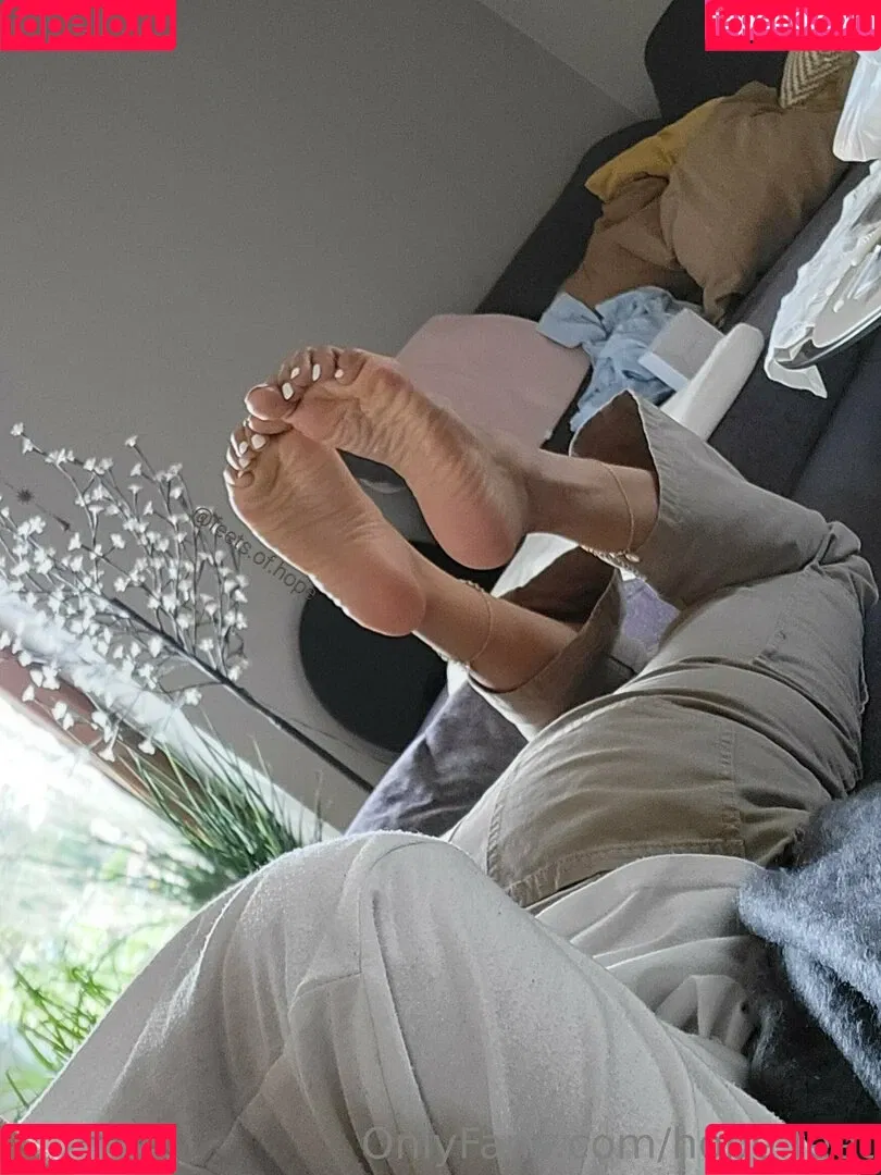 hope.feet Onlyfans Photo Gallery 