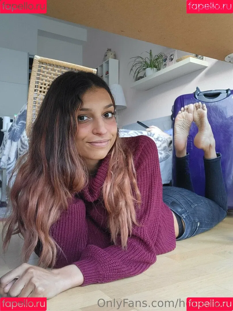 hope.feet Onlyfans Photo Gallery 