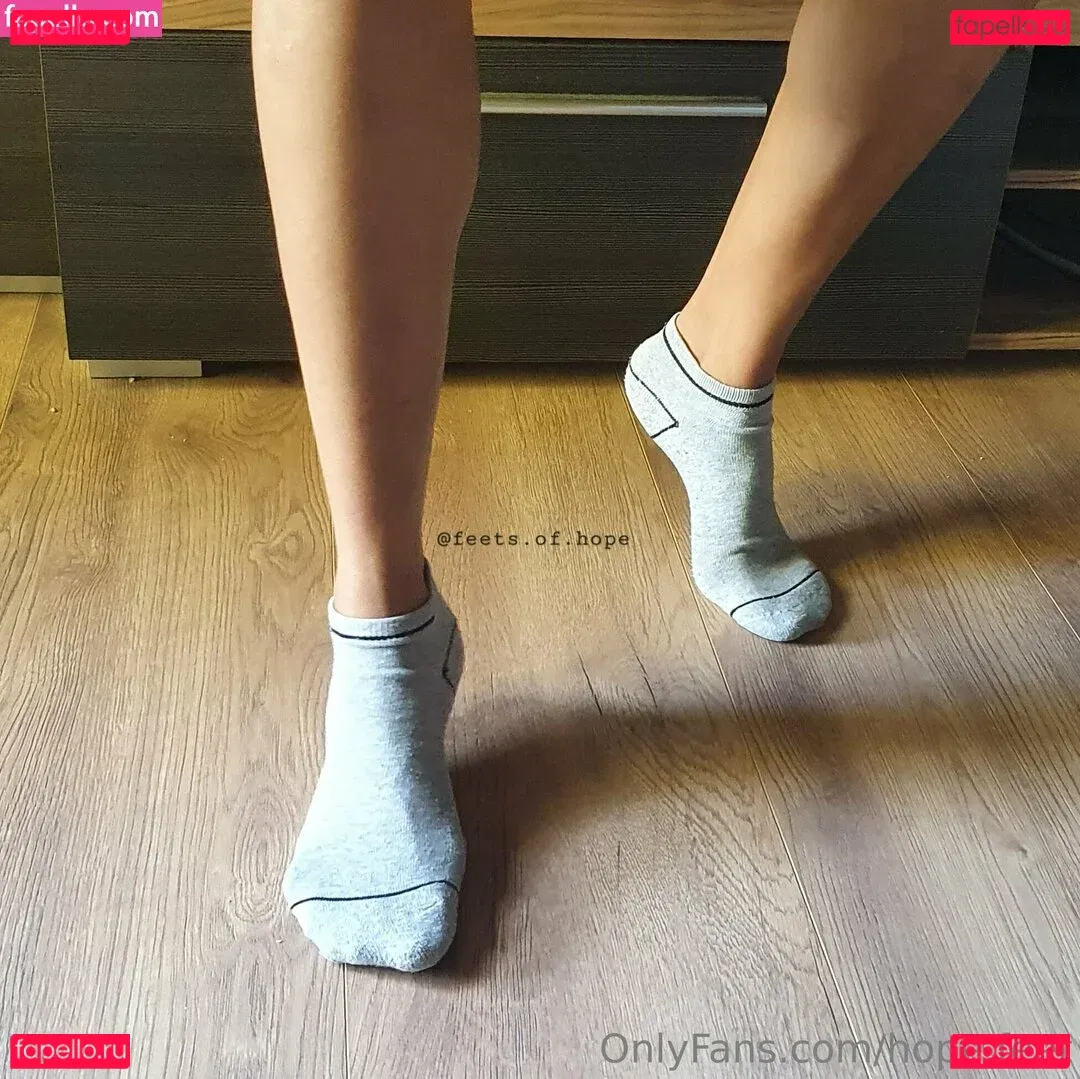 hope.feet Onlyfans Photo Gallery 