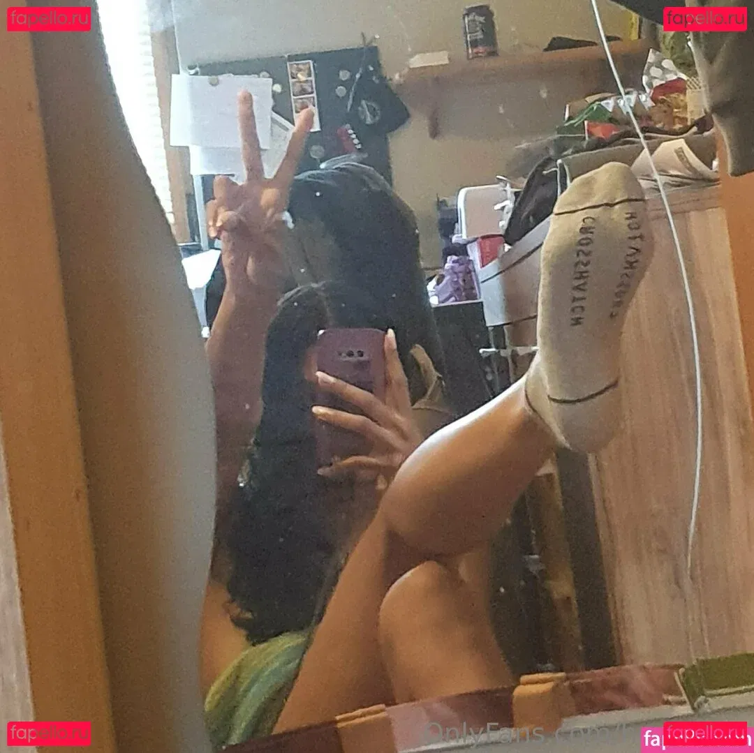 hope.feet Onlyfans Photo Gallery 