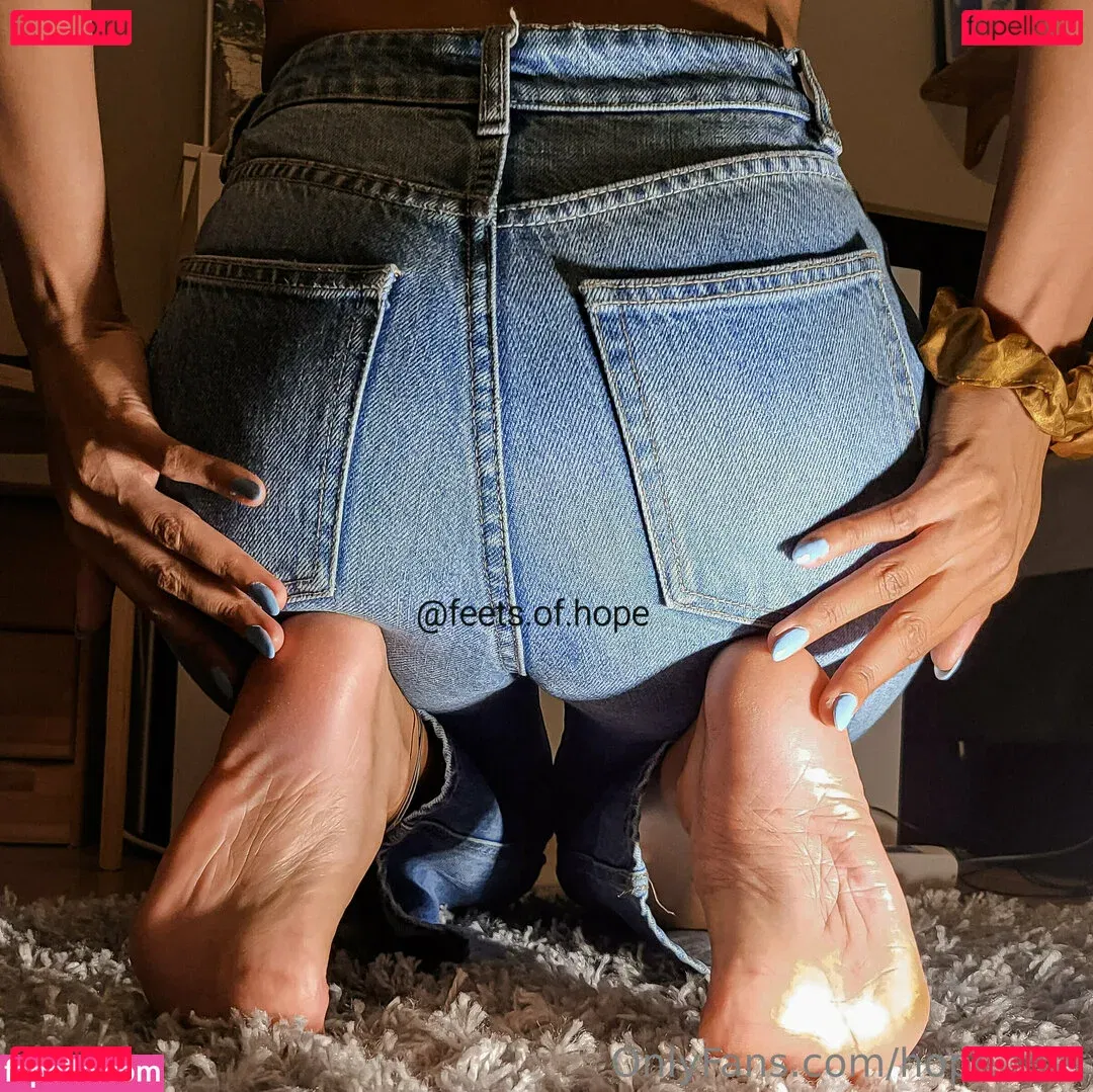 hope.feet Onlyfans Photo Gallery 