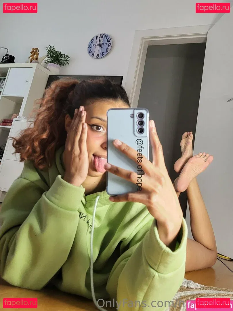 hope.feet Onlyfans Photo Gallery 