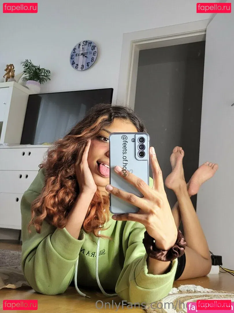 hope.feet Onlyfans Photo Gallery 