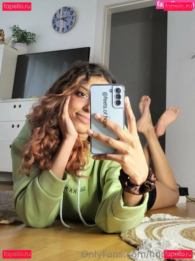hope.feet Onlyfans Photo Gallery 
