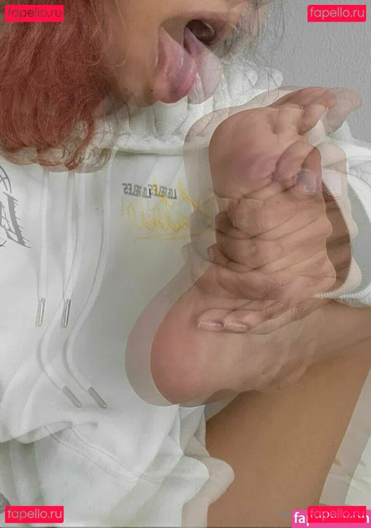 hope.feet Onlyfans Photo Gallery 