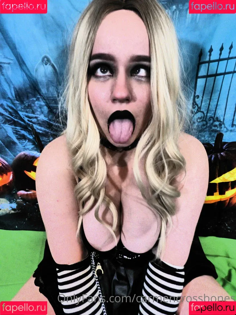 lilithcrossbones Onlyfans Photo Gallery 