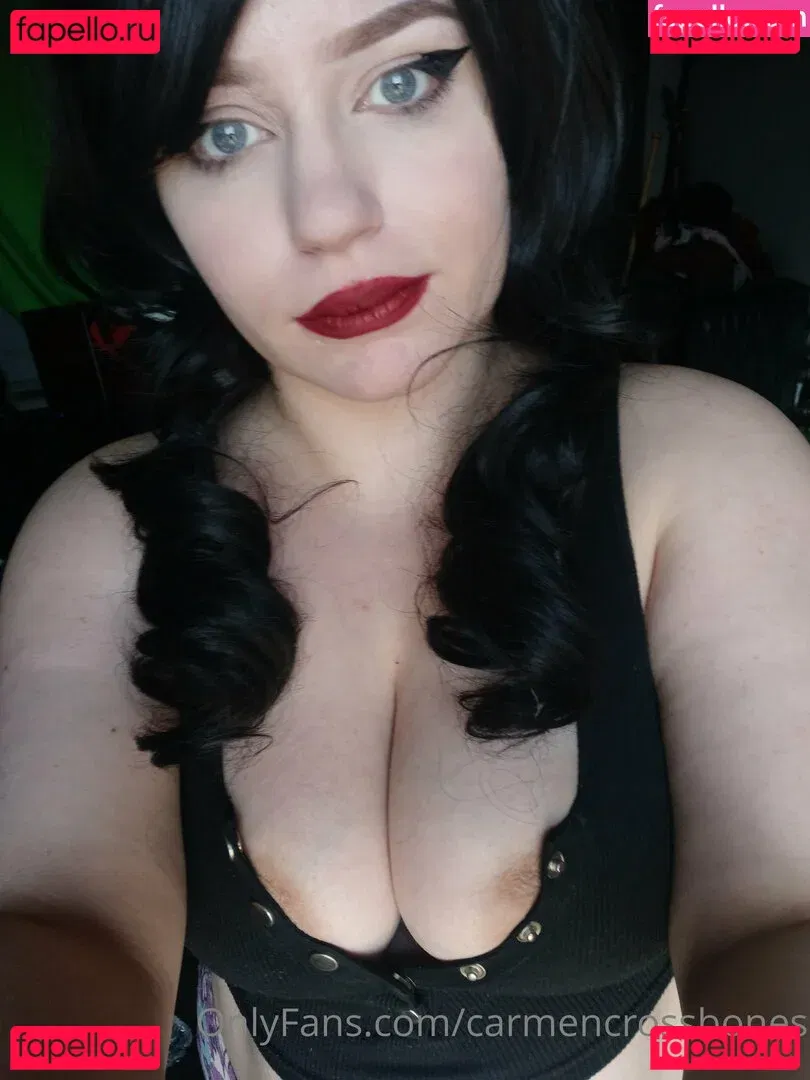 lilithcrossbones Onlyfans Photo Gallery 