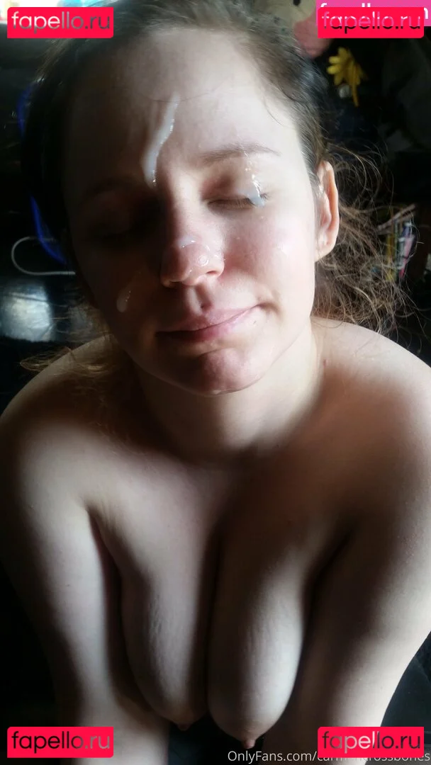 lilithcrossbones Onlyfans Photo Gallery 