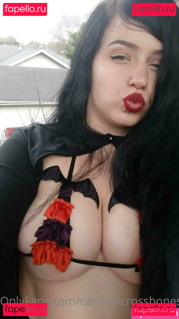 lilithcrossbones Onlyfans Photo Gallery 