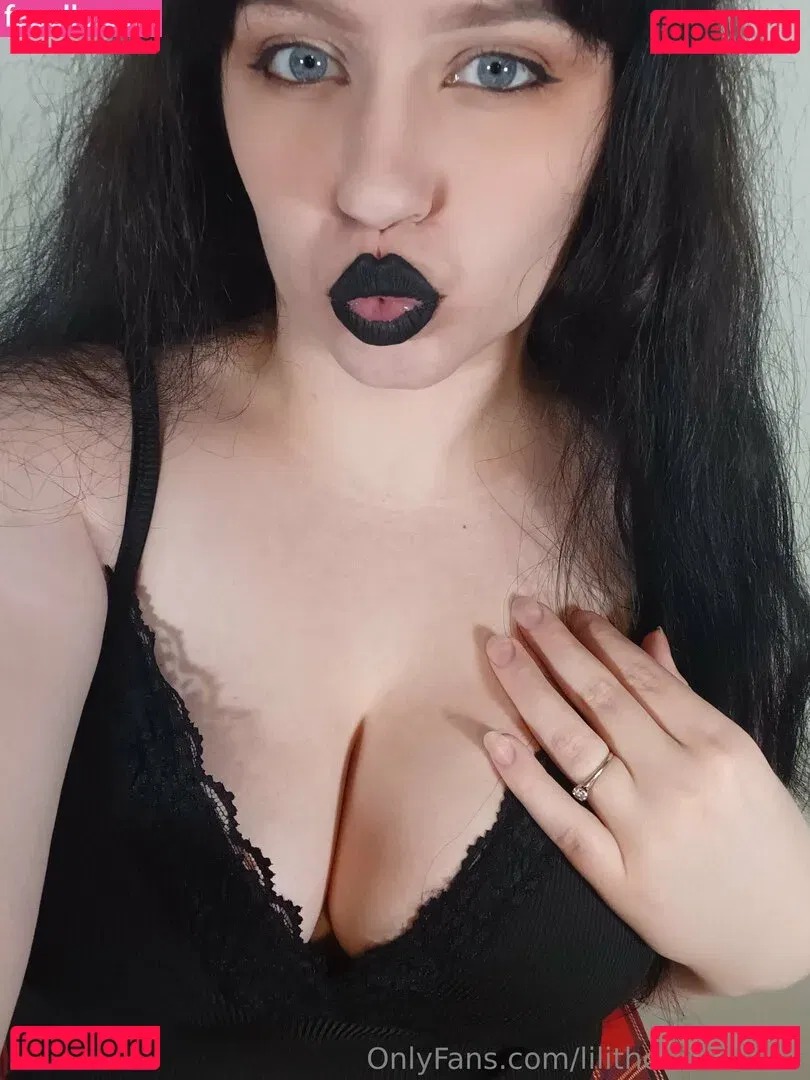 lilithcrossbones Onlyfans Photo Gallery 