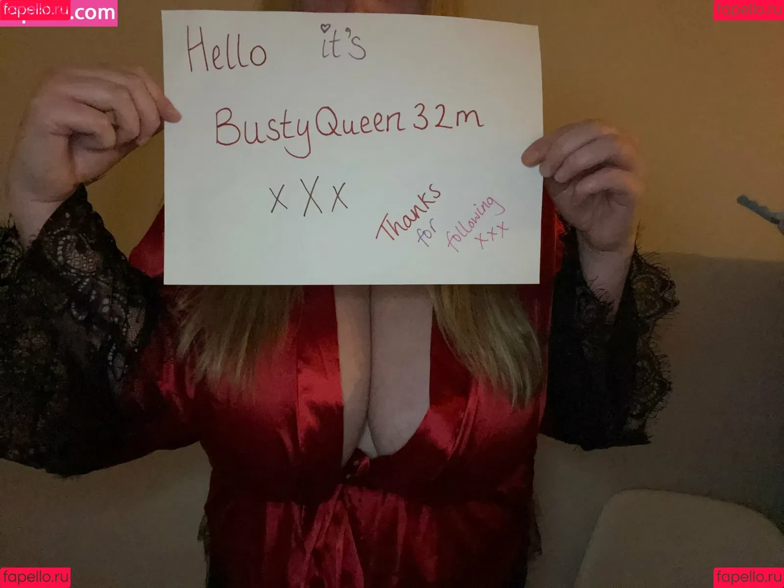 BustyQueen32M Onlyfans Photo Gallery 