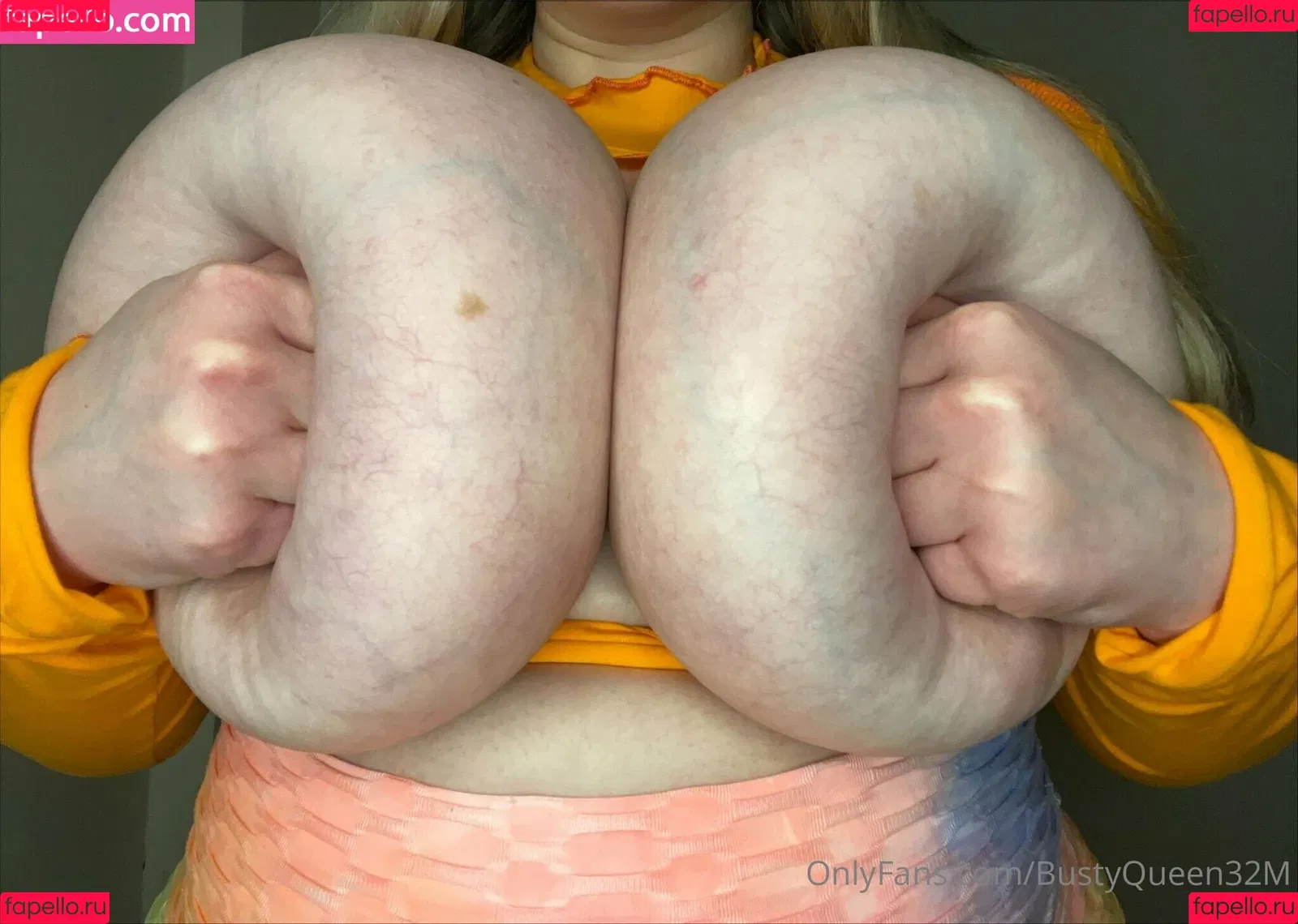 BustyQueen32M Onlyfans Photo Gallery 