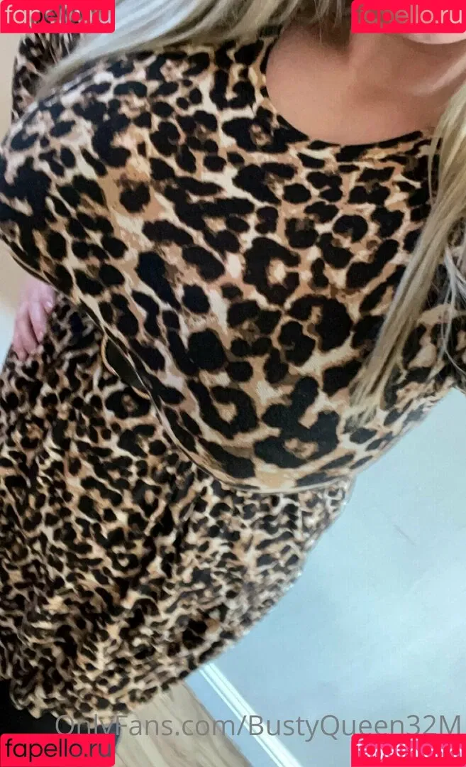 BustyQueen32M Onlyfans Photo Gallery 