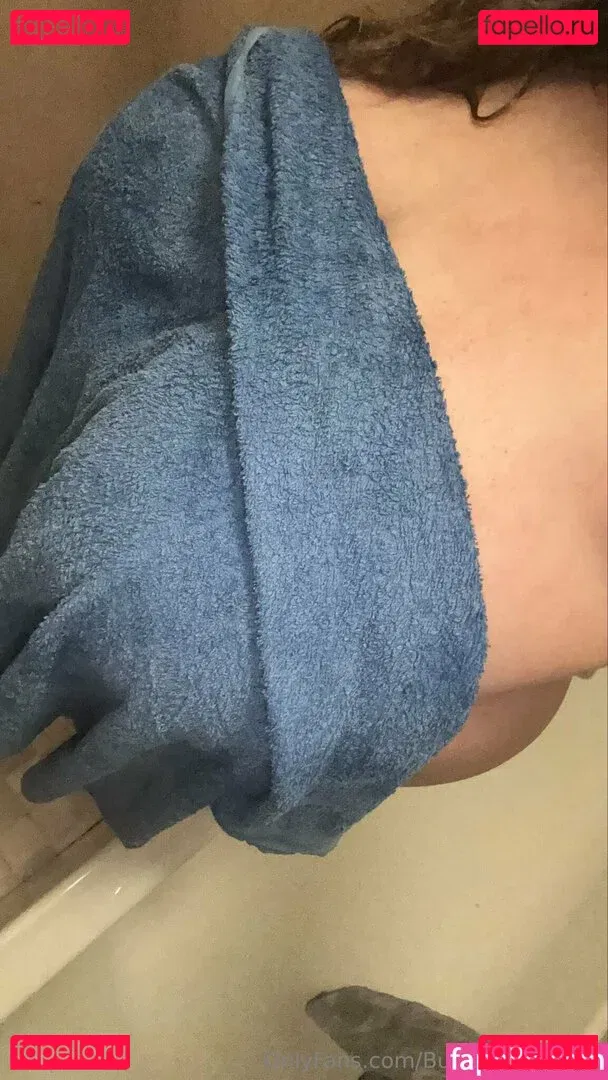 BustyQueen32M Onlyfans Photo Gallery 