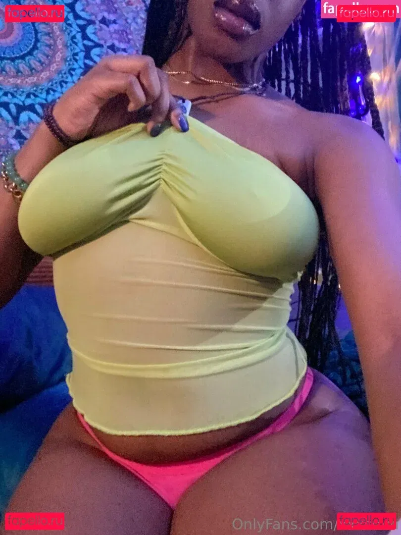 xxxsevn Onlyfans Photo Gallery 