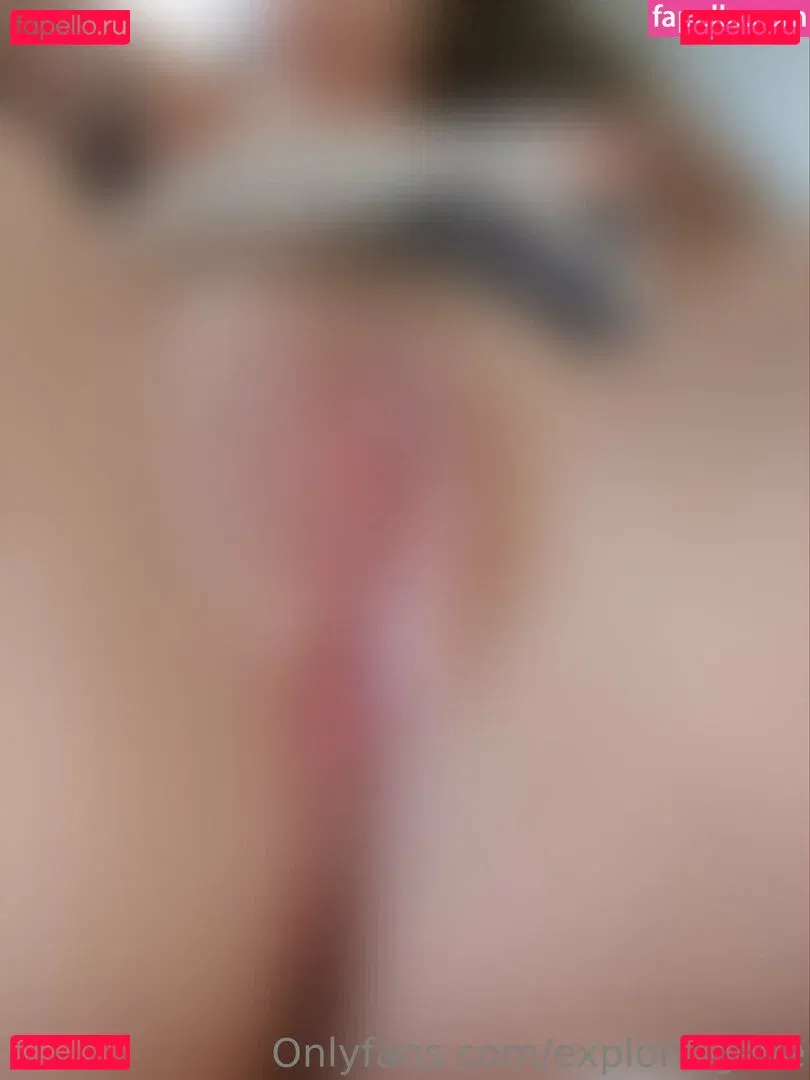 exploringeveisme Onlyfans Photo Gallery 