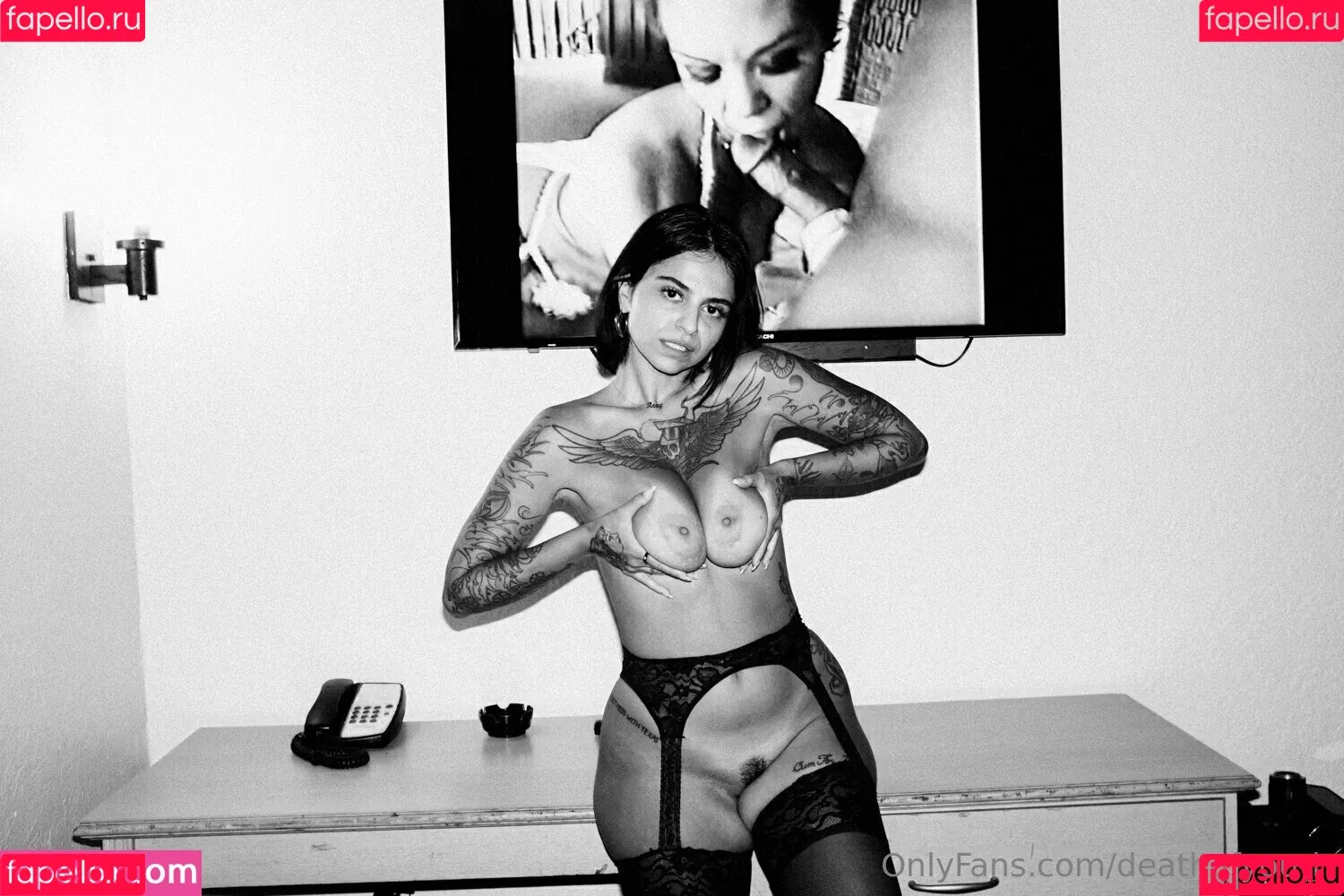 deathofyouth Onlyfans Photo Gallery 