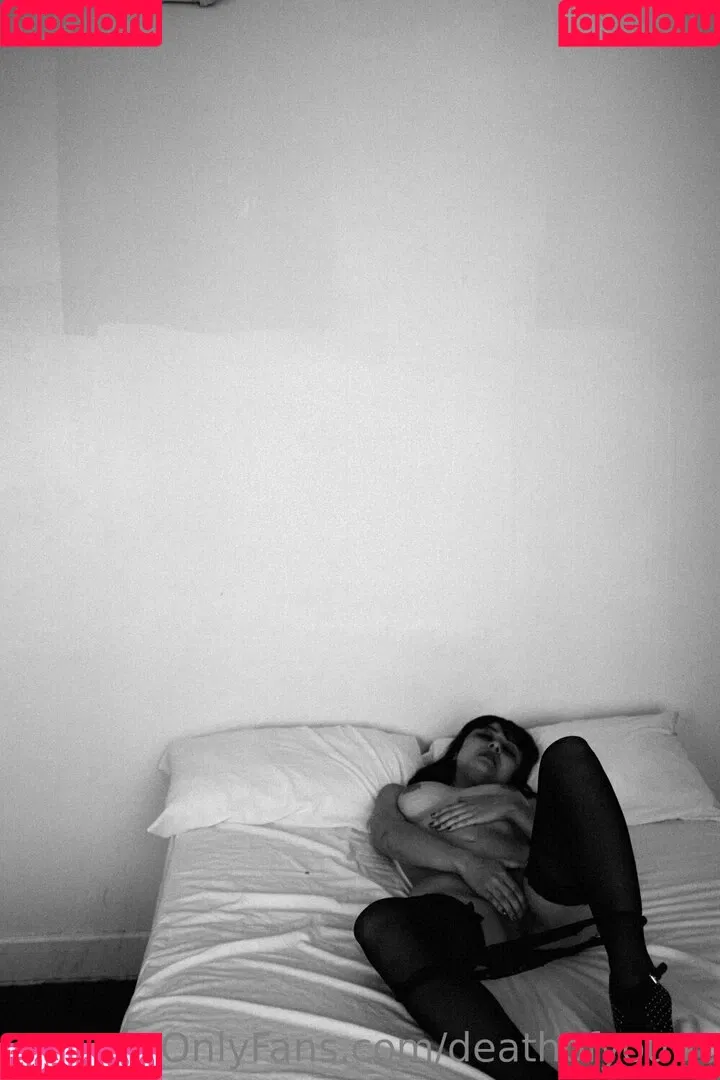 deathofyouth Onlyfans Photo Gallery 