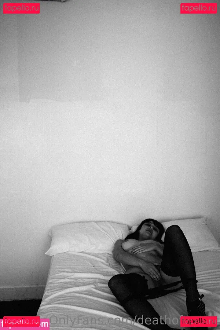 deathofyouth Onlyfans Photo Gallery 