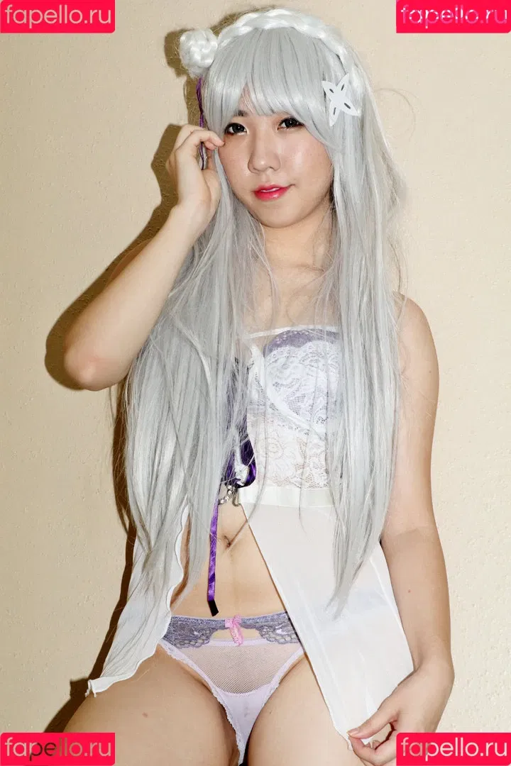 Yoonie Onlyfans Photo Gallery 