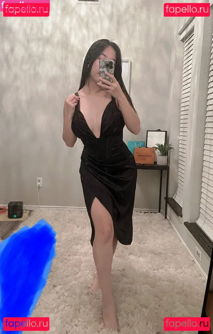 Yoonie Onlyfans Photo Gallery 