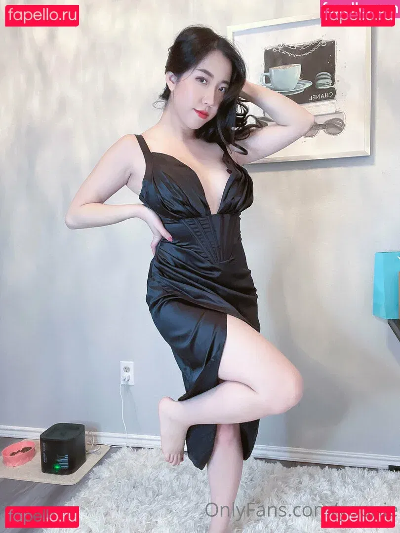 Yoonie Onlyfans Photo Gallery 