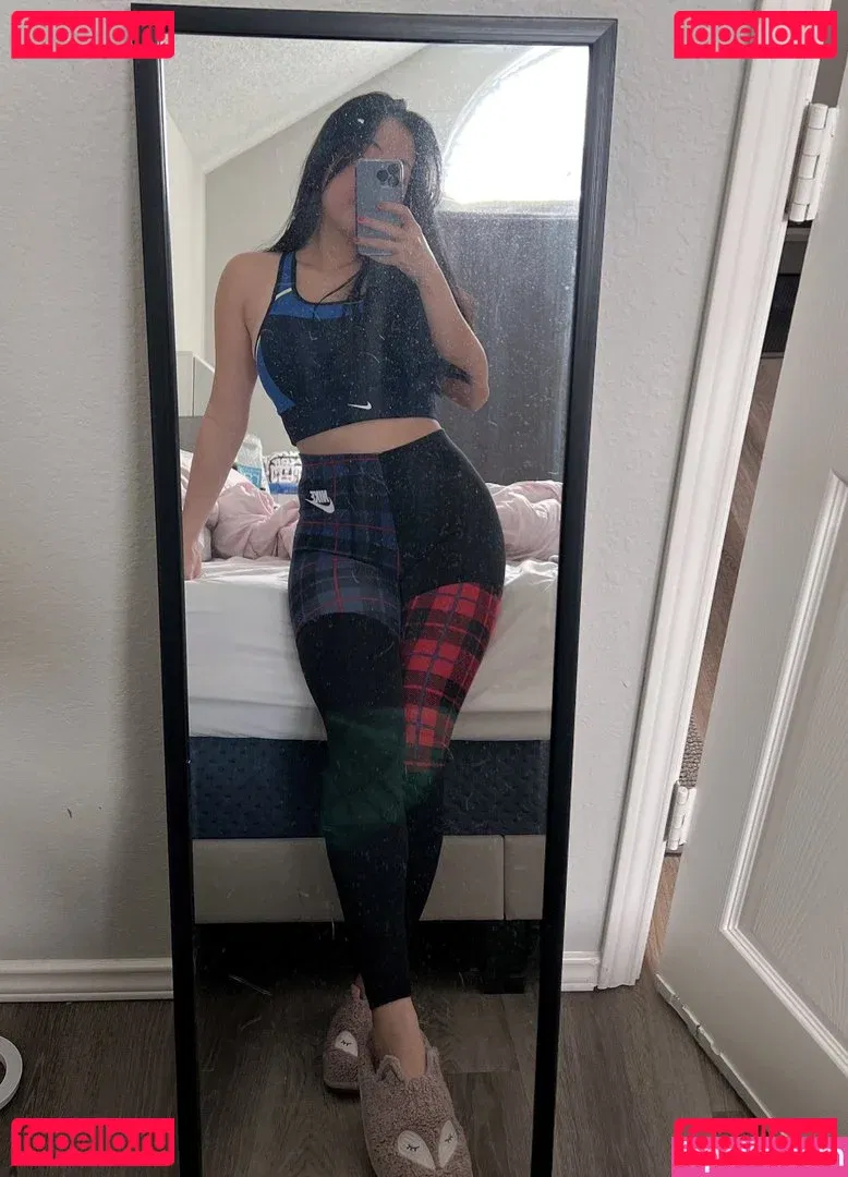 Yoonie Onlyfans Photo Gallery 