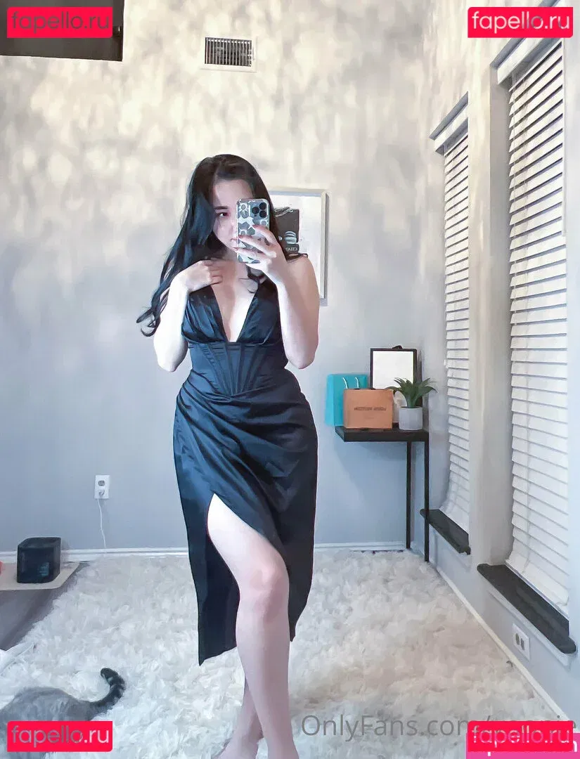 Yoonie Onlyfans Photo Gallery 