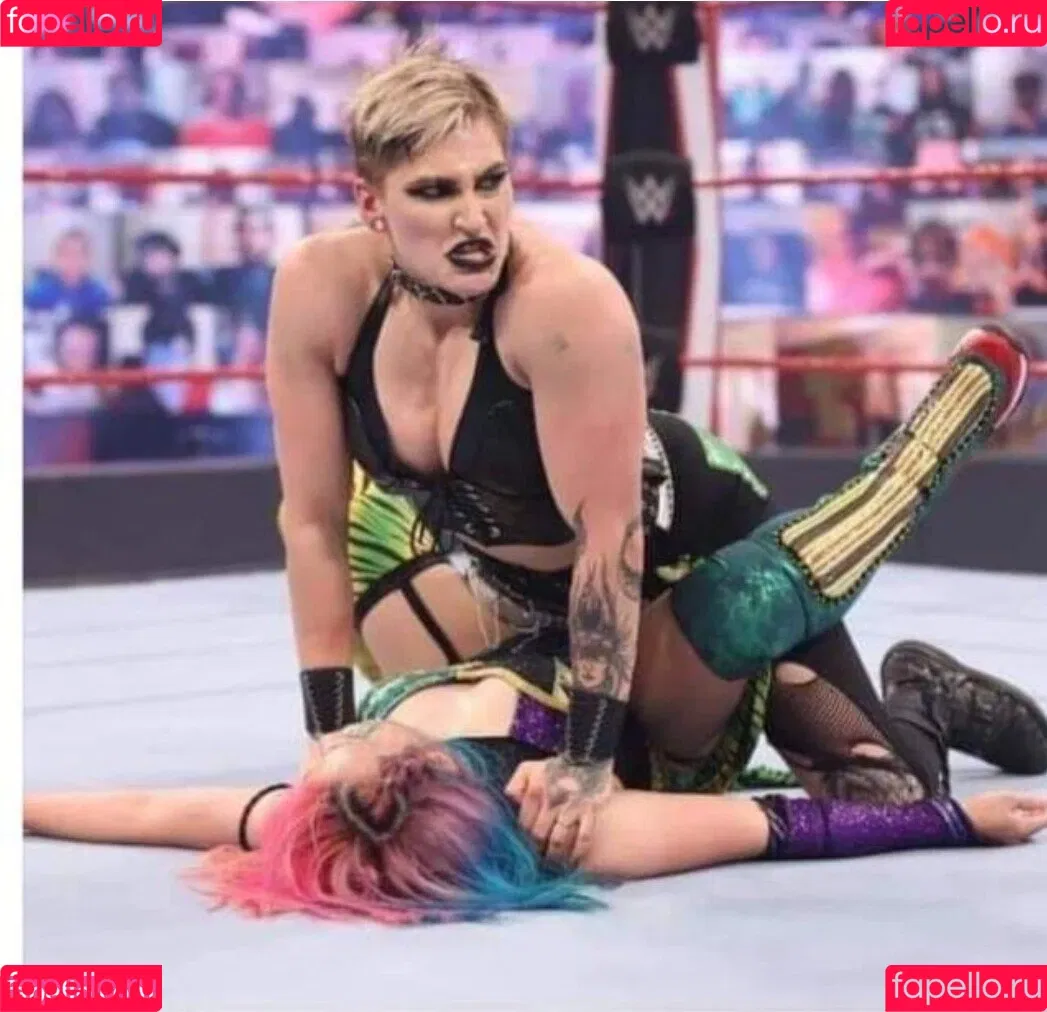 Rhea Ripley Onlyfans Photo Gallery 