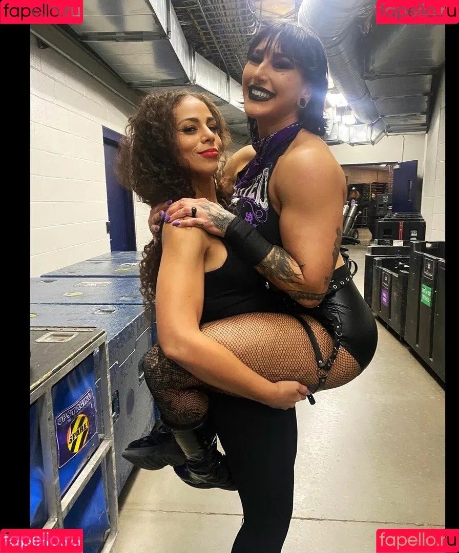 Rhea Ripley Onlyfans Photo Gallery 